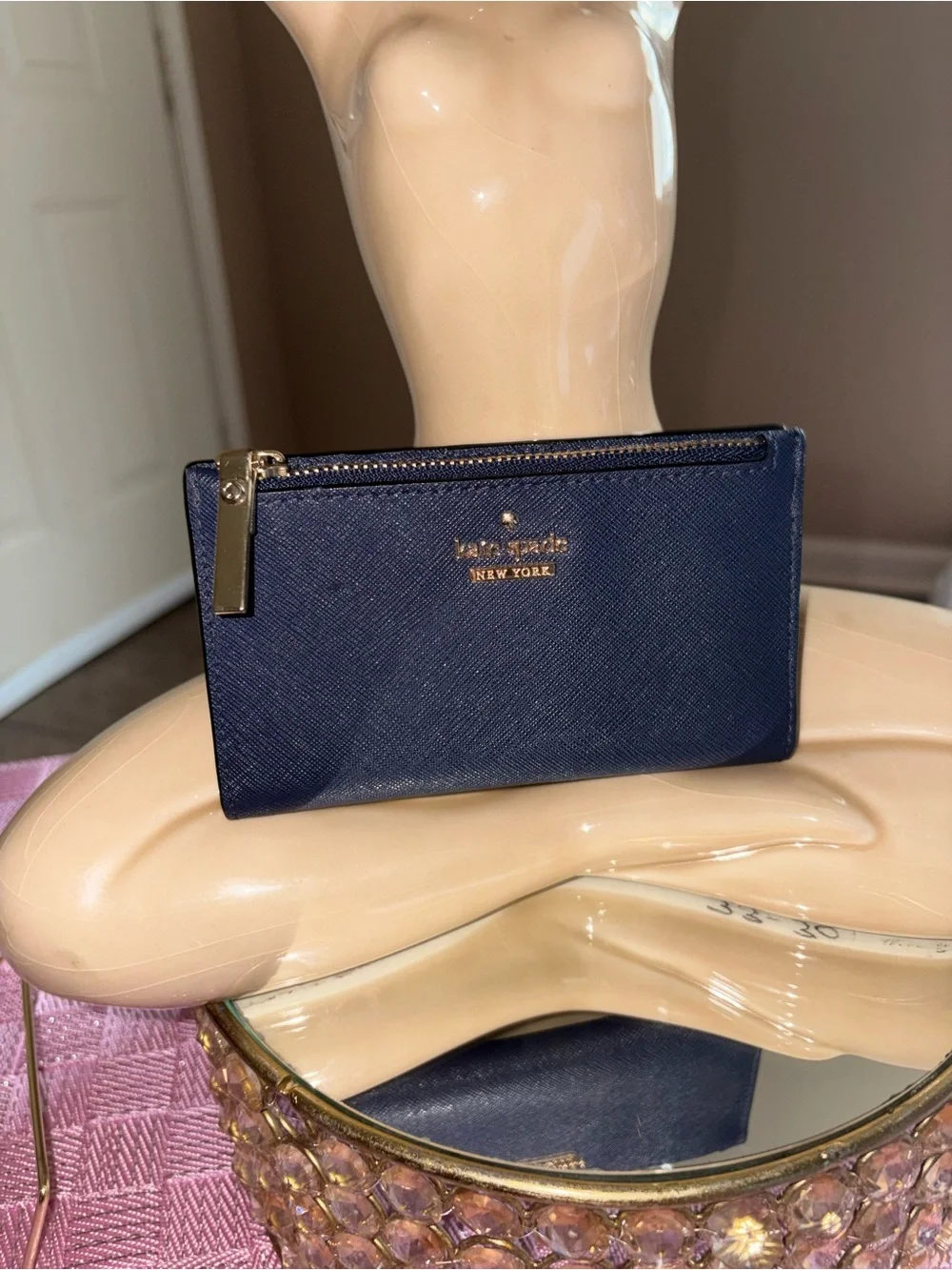 Kate Spade ♠️ - Picture 2 of 6